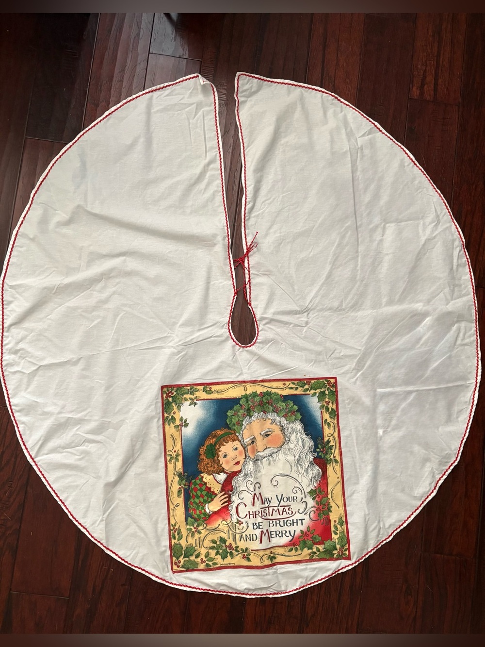 Vintage Santa Tree Skirt in White with Red Trim 42”x45”